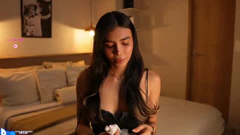 My name is Alexa. Please say hello I like to chat with you. If you have requests please use tip online show from July 6, 9:17 pm