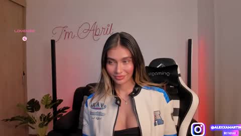 My name is Alexa. Please say hello I like to chat with you. If you have requests please use tip online show from March 8, 1:50 am