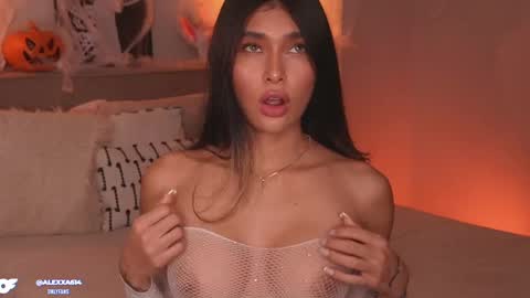 My name is Alexa. Please say hello I like to chat with you. If you have requests please use tip online show from October 25, 10:54 pm