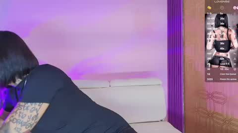 ABRILFACCINI online show from September 16, 1:13 pm