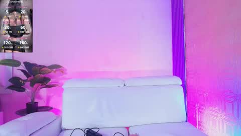 ABRILFACCINI online show from January 3, 12:40 pm