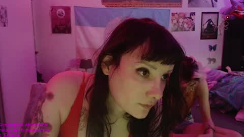absintiliak online show from May 21, 7:20 pm