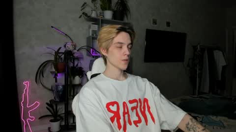 abslut online show from March 26, 3:28 pm