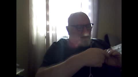 acastor online show from December 17, 9:10 pm