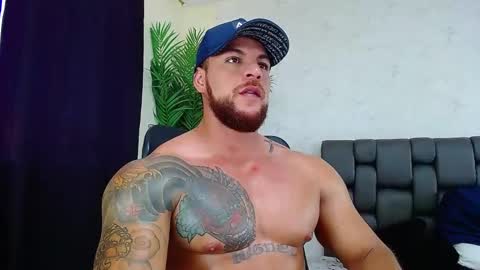Snapshot of ace_owens chatting on December 3, 7:06 pm ace_owens online show from December 3, 7:06 pm