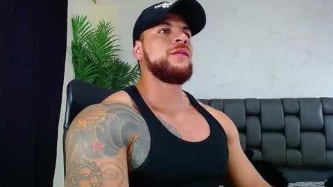 Snapshot of ace_owens chatting on December 6, 9:07 pm ace_owens online show from December 6, 9:07 pm
