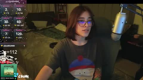 Snapshot of acidkaos chatting on October 17, 3:32 am Lana 3 online show from October 17, 3:32 am