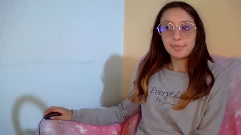 Snapshot of ada_naugthy1 chatting on February 24, 1:02 am Ada naugthy28 online show from February 24, 1:02 am