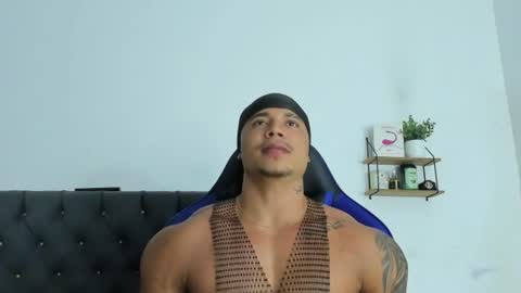 adam boss online show from July 9, 8:40 am