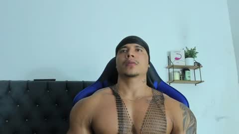 adam boss online show from July 28, 8:34 am