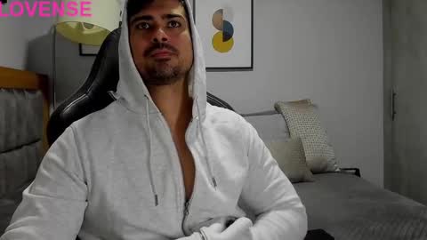 adam clarke online show from October 6, 1:12 am