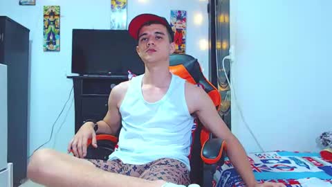 adam hot11 online show from March 1, 1:32 am