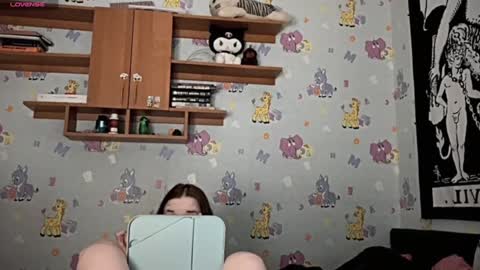 adam_lans online show from June 22, 9:22 pm