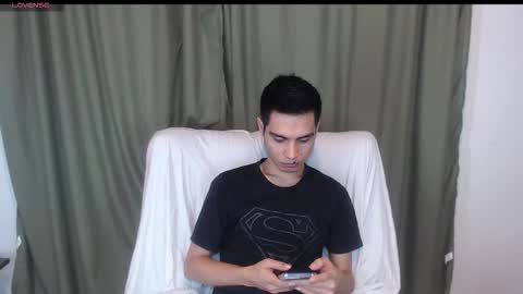 adam_sinclair online show from October 29, 4:14 am