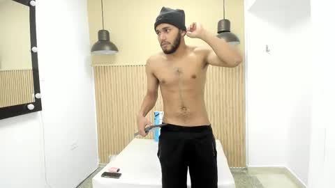 Adams online show from October 1, 7:57 pm