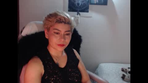 adan_romanoff online show from November 16, 8:05 am