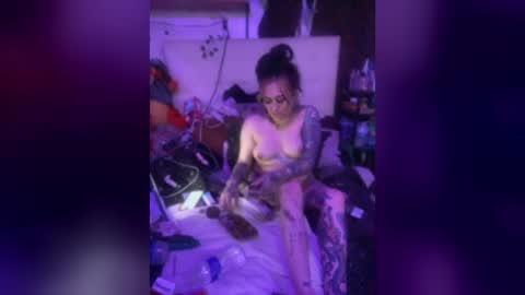Addi ashtray online show from July 15, 3:38 pm
