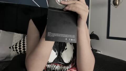 Ade  online show from February 25, 7:38 pm