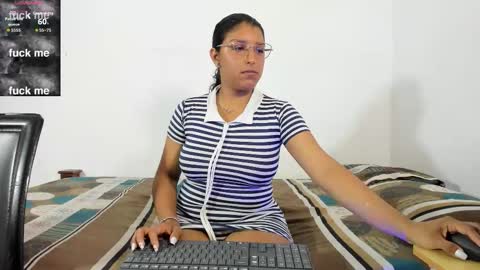 adelaandsharick online show from October 26, 6:14 am