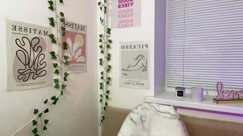 Adele online show from December 29, 12:45 pm