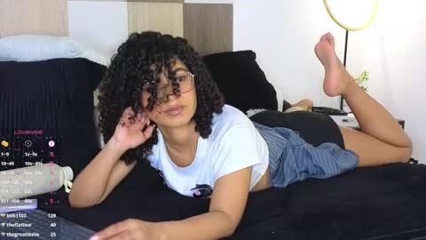 Andrea online show from February 23, 5:50 pm