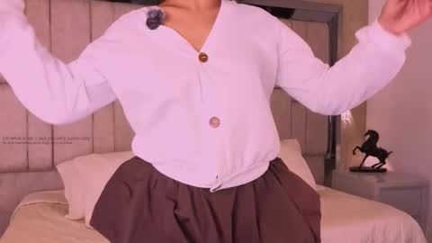 Andrea online show from March 28, 2:07 pm