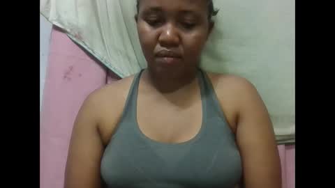 adelealy online show from March 13, 5:54 am