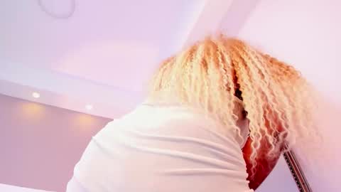 Adele  online show from February 10, 6:55 pm