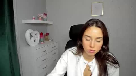 Adele online show from March 16, 6:28 am