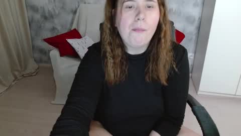 adelinalawson online show from January 10, 12:10 pm