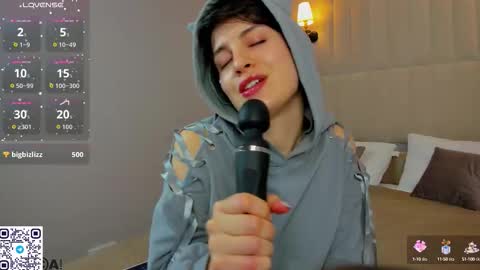 Adeline Perle online show from September 23, 2:38 am