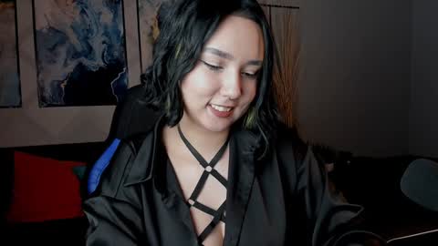 Adelina online show from December 22, 7:10 pm