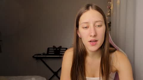 Adell online show from December 14, 10:39 pm