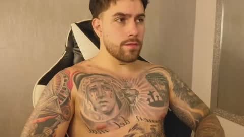 Ades online show from November 13, 12:08 pm