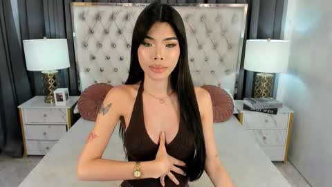 Siobe online show from November 13, 10:45 pm