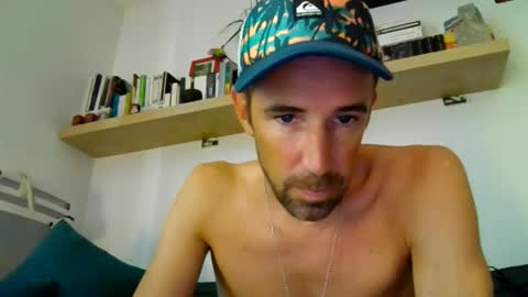 adibou13 online show from September 20, 3:48 pm