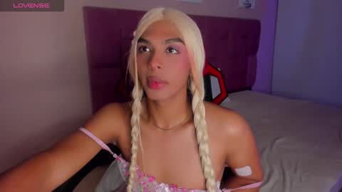 adonis_hot_xx online show from October 9, 10:26 pm