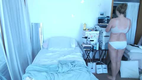 adorable22 online show from July 2, 4:01 pm