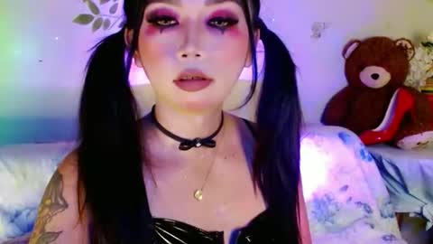 jasmine online show from November 1, 8:52 pm