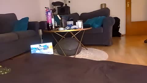 adreamcumstrue online show from April 20, 12:02 am