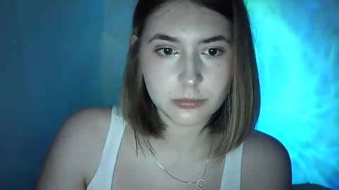 adrianabliss_ online show from September 28, 7:50 am
