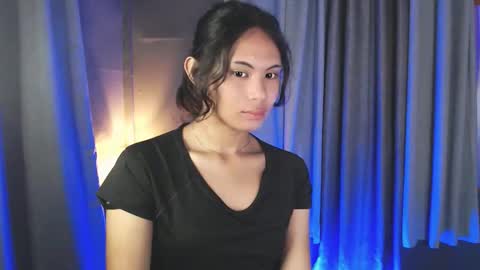 CALL ME ADRIANNA online show from April 18, 7:58 pm