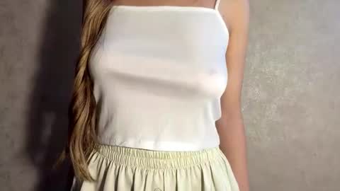 Caroline online show from July 10, 4:45 pm