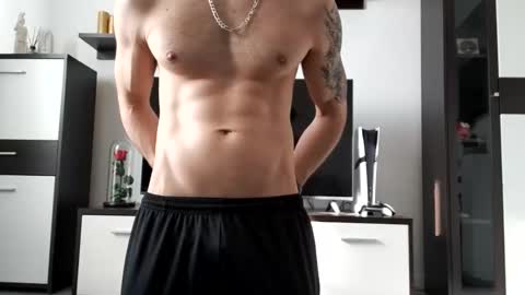 Adriano online show from February 7, 8:55 am