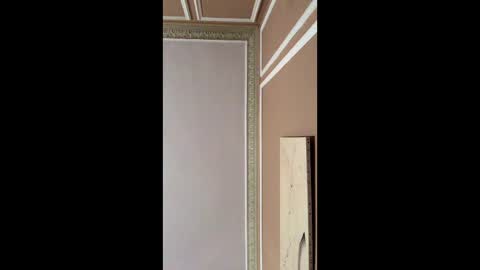 adrienfromparis online show from January 19, 10:36 am