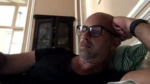 adrienfromparis online show from July 27, 11:18 am