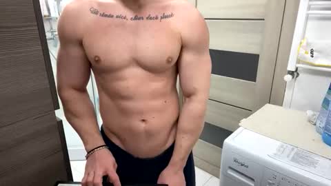 Mrrfitt online show from March 1, 1:04 pm