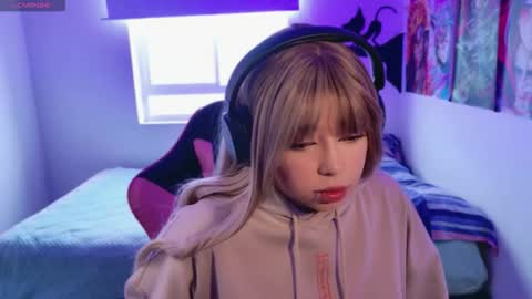 Arieyara online show from January 10, 1:27 pm