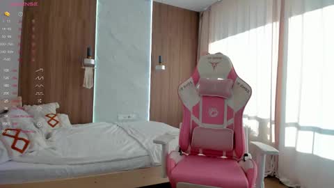 Naomi My instagram account - teasing naomi online show from October 17, 3:43 am