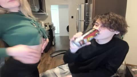 Niko online show from February 28, 8:51 am